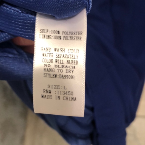 Blue long sleeved sequin dress - Picture 5 of 5